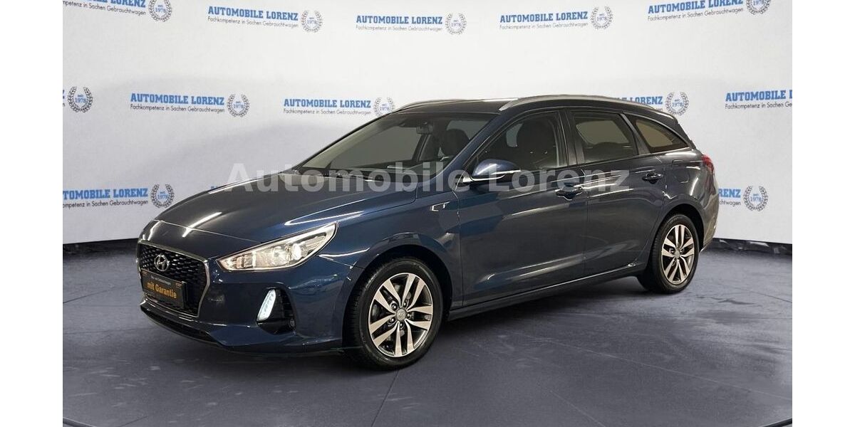 Hyundai i30 138.473 km 10.990 &euro; Berlin 10369