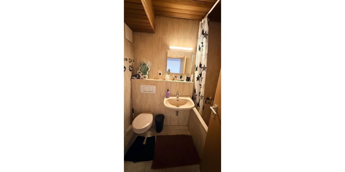Etagenwohnung Berlin Marzahn-Hellersdorf - 2 Zimmer, 1 m&sup2;, 1.100&euro; | Angebot:26315872
