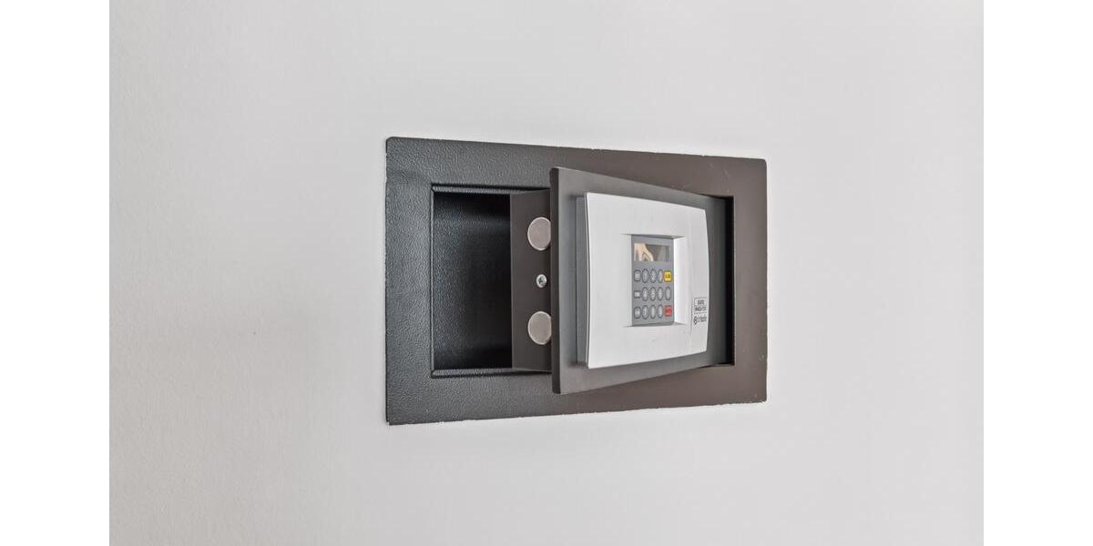 Etagenwohnung Berlin Neukölln - 1 Zimmer, 28 m&sup2;, 770&euro; | Angebot:24679260