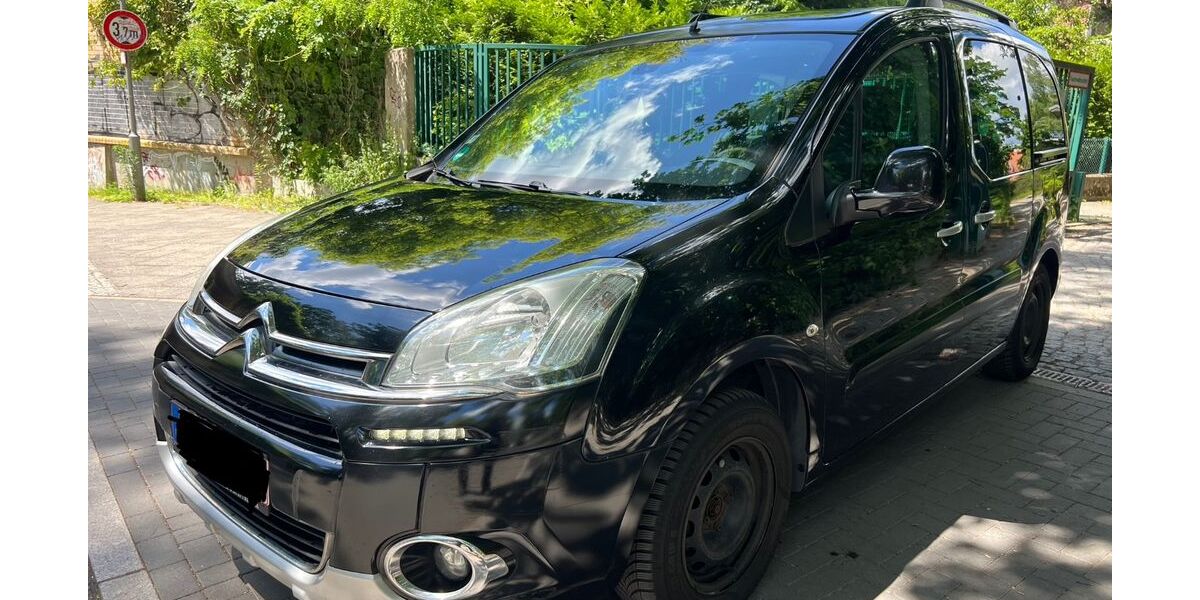 Citroen Berlingo 210.362 km 3.990 &euro; Berlin 14163