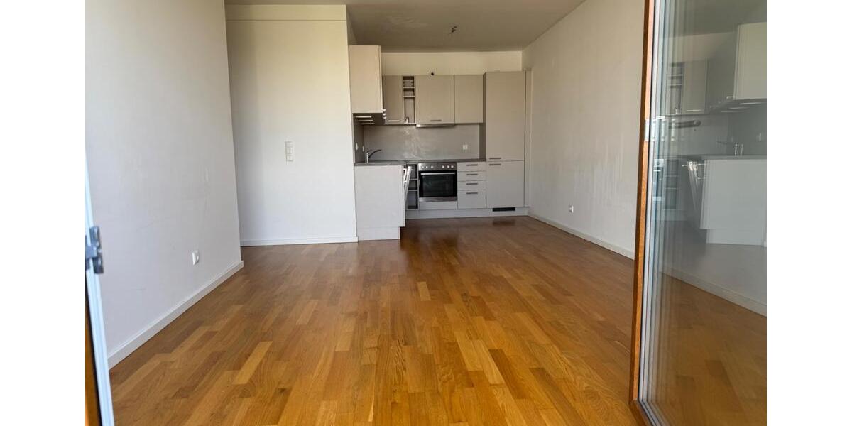 Etagenwohnung Berlin Lichtenberg - 3 Zimmer, 70 m&sup2;, 1.445&euro; | Angebot:26381740