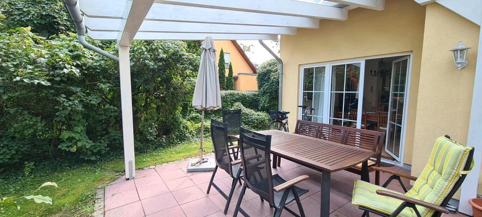 Einfamilienhaus Falkensee - 4 Zimmer, 150 m&sup2;, 2.600&euro; | Angebot:25083073