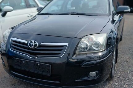 Toyota Avensis 152.000 km 3.999 &euro; Berlin 13597