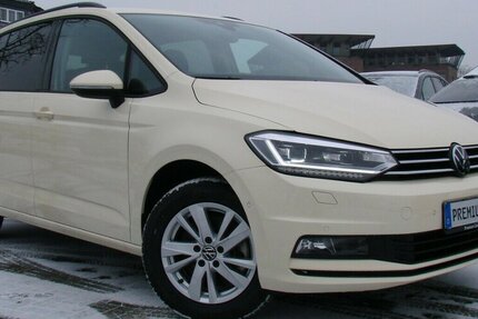 VW Touran 2.0TDI BMT TAXI ACC Kamera LED 7Sitzer 38.517 km 30.980 &euro; Falkensee 14612