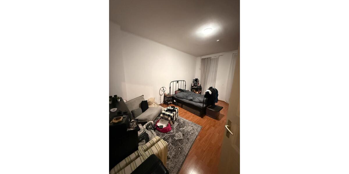 Etagenwohnung Berlin Treptow-Köpenick - 2 Zimmer, 75 m&sup2;, 1.010&euro; | Angebot:26153739