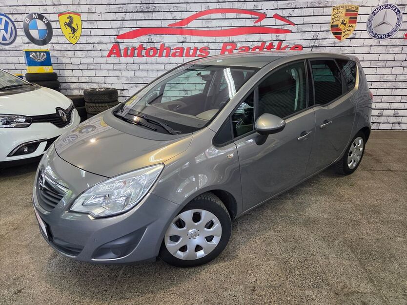 Opel Meriva 141.000 km 5.290 € Potsdam 14478