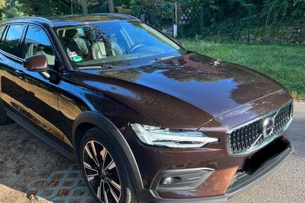 Volvo V60 Cross Country