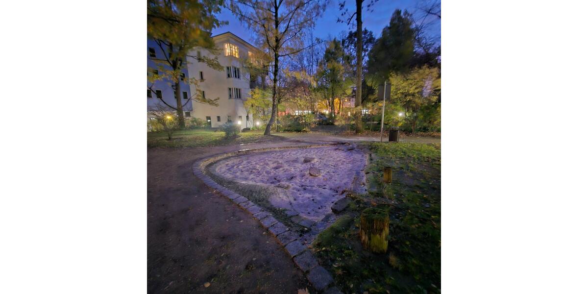 Erdgeschoßwohnung Berlin Lichtenberg - 2.5 Zimmer, 70 m&sup2;, 316.000&euro; | Angebot:24752489