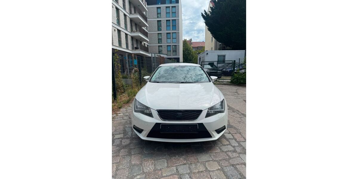Seat Leon 112.000 km 6.499 &euro; Berlin 13187