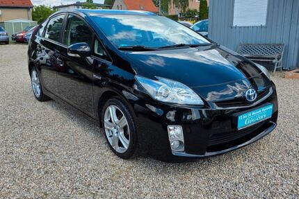 Toyota Prius 143.663 km 9.999 &euro; Berlin 13589