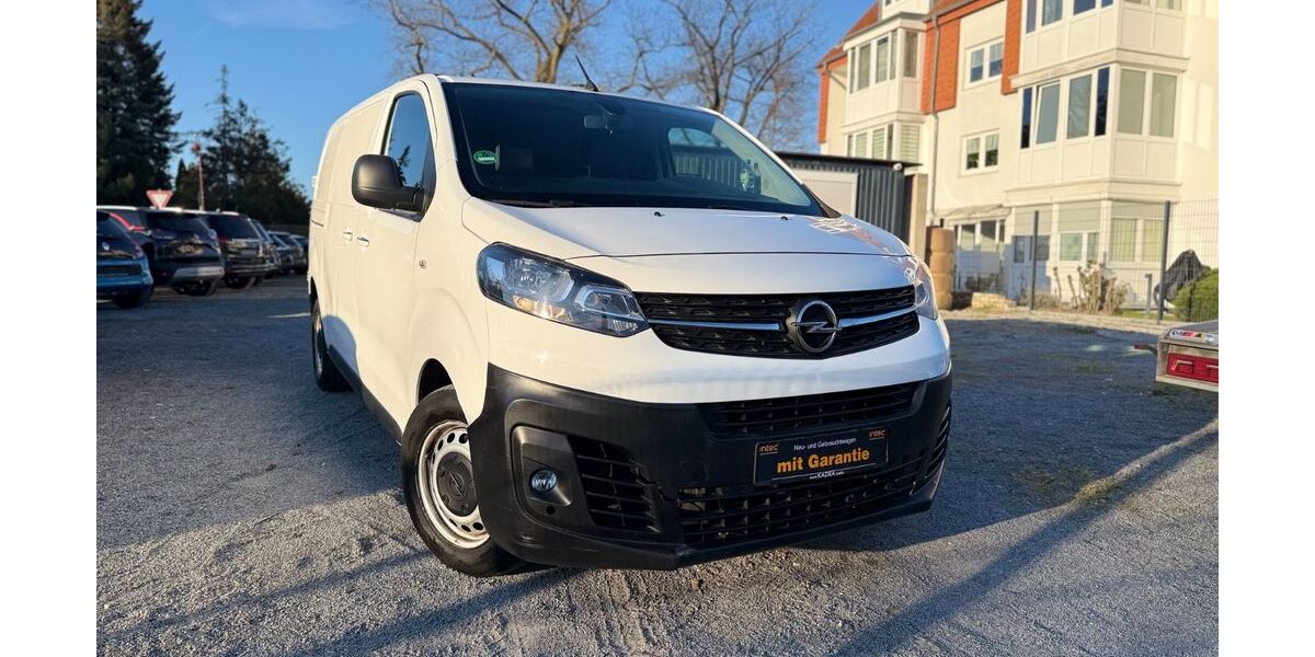 Opel Vivaro 128.000 km 12.490 &euro; Blankenfelde - Mahlow OT Dahlewitz 15827