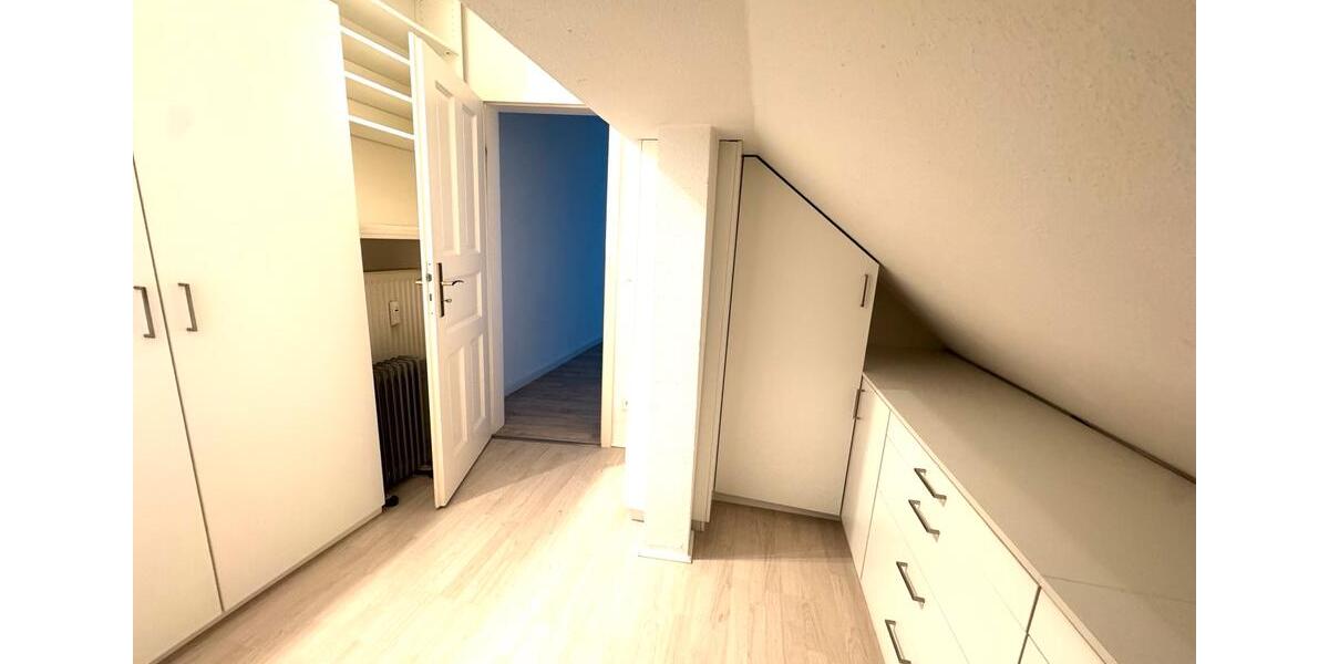 Dachgeschoßwohnung Berlin Mitte - 3 Zimmer, 92 m&sup2;, 590.000&euro; | Angebot:25962421