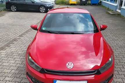 VW Scirocco 151.349 km 6.399 € Berlin 13435