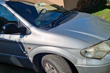 Chrysler Grand Voyager 252.000 km 3.599 € Schönwalde-Glien 14621