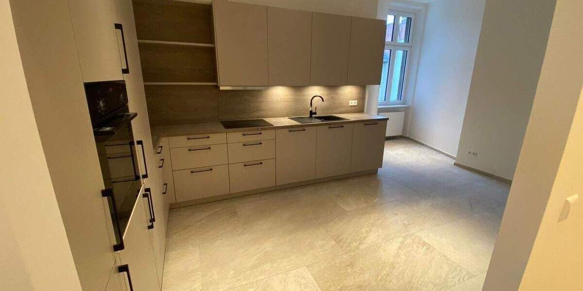 Etagenwohnung Berlin Halensee - 2 Zimmer, 89 m&sup2;, 1.650&euro; | Angebot:24867176