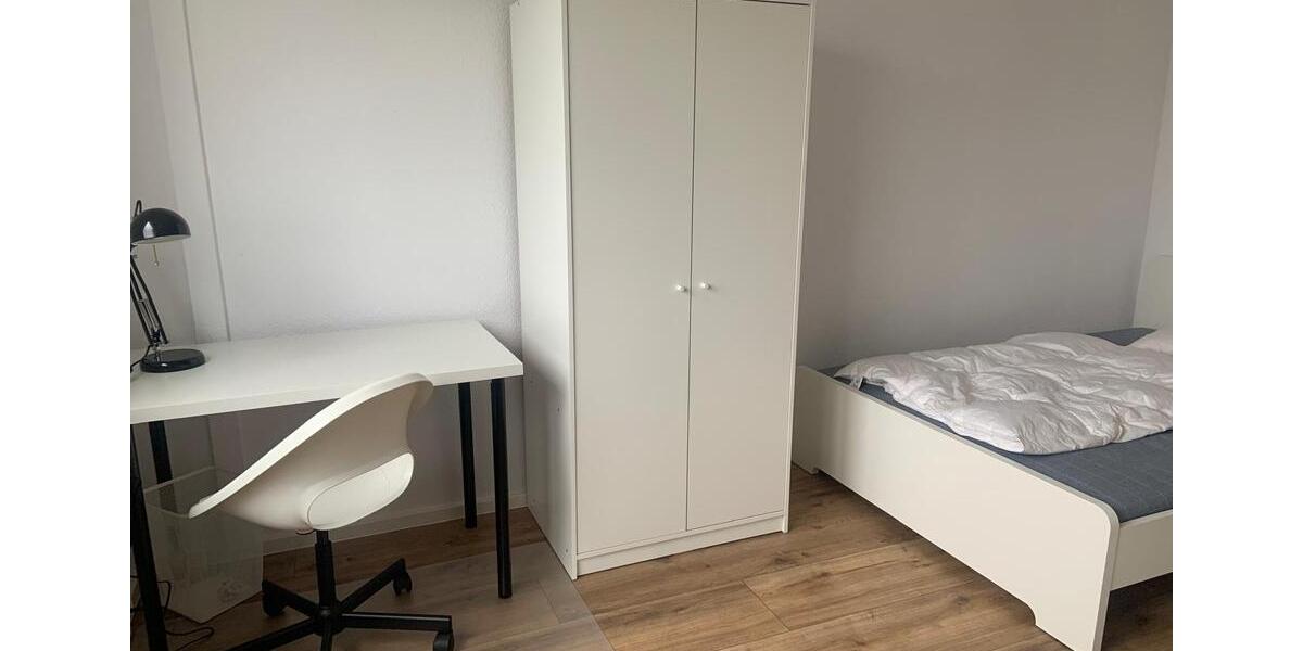 Dachgeschoßwohnung Berlin Treptow-Köpenick - 1 Zimmer, 18 m&sup2;, 575&euro; | Angebot:25883416