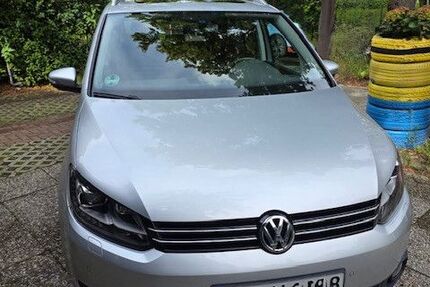 VW Touran 91.000 km 11.400 &euro; Berlin 12307