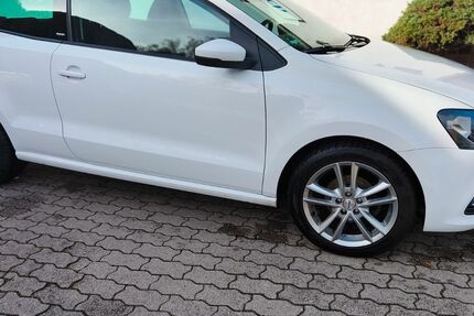VW Polo 68.000 km 10.800 &euro; Petershagen 15370