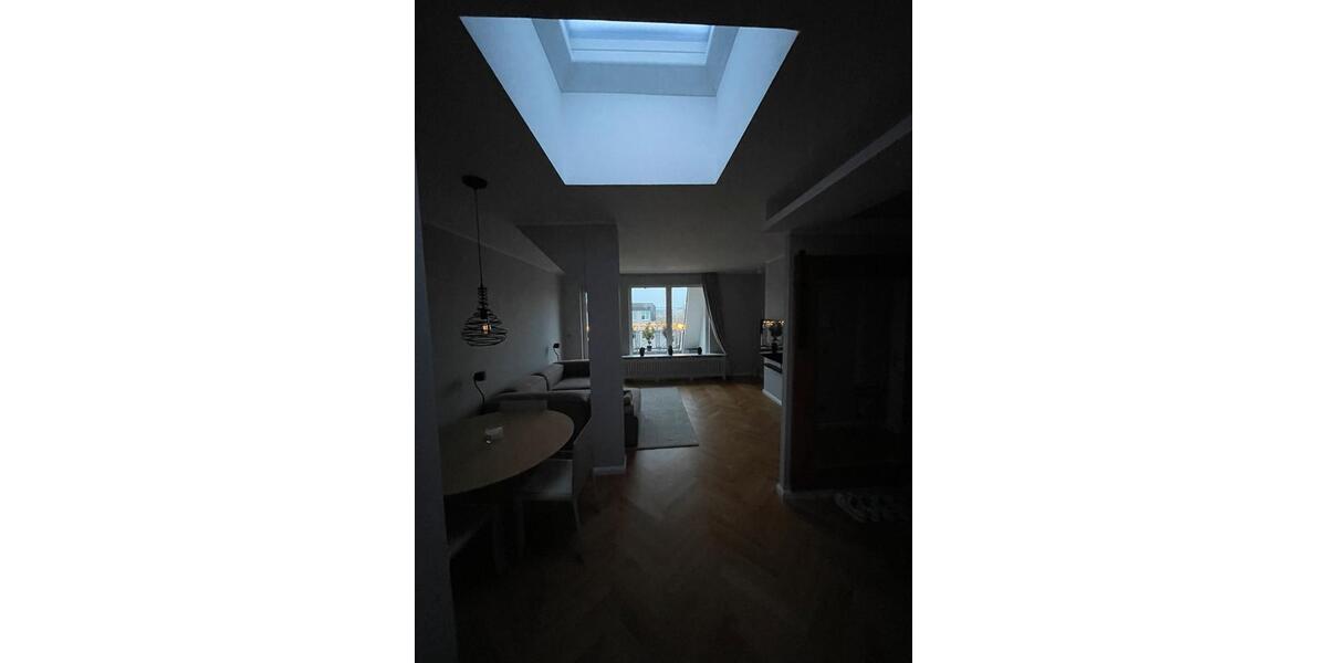 Dachgeschoßwohnung Berlin Charlottenburg-Wilmersdorf - 2 Zimmer, 74 m&sup2;, 2.200&euro; | Angebot:26104271