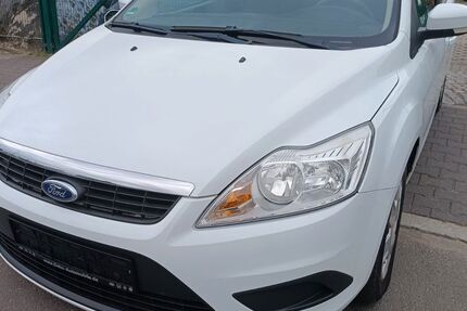 Ford Focus 203.000 km 2.999 € Berlin 13597