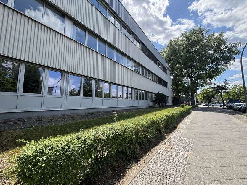 Büro in Berlin 5.778 € 428 m²