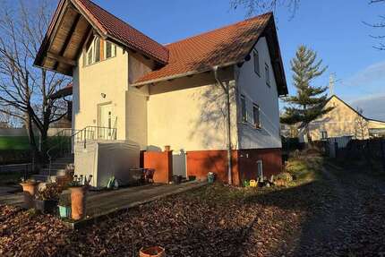Haus Hohen Neuendorf - 8 Zimmer, 324 m&sup2;, 1.075.000&euro; | Angebot:26018620