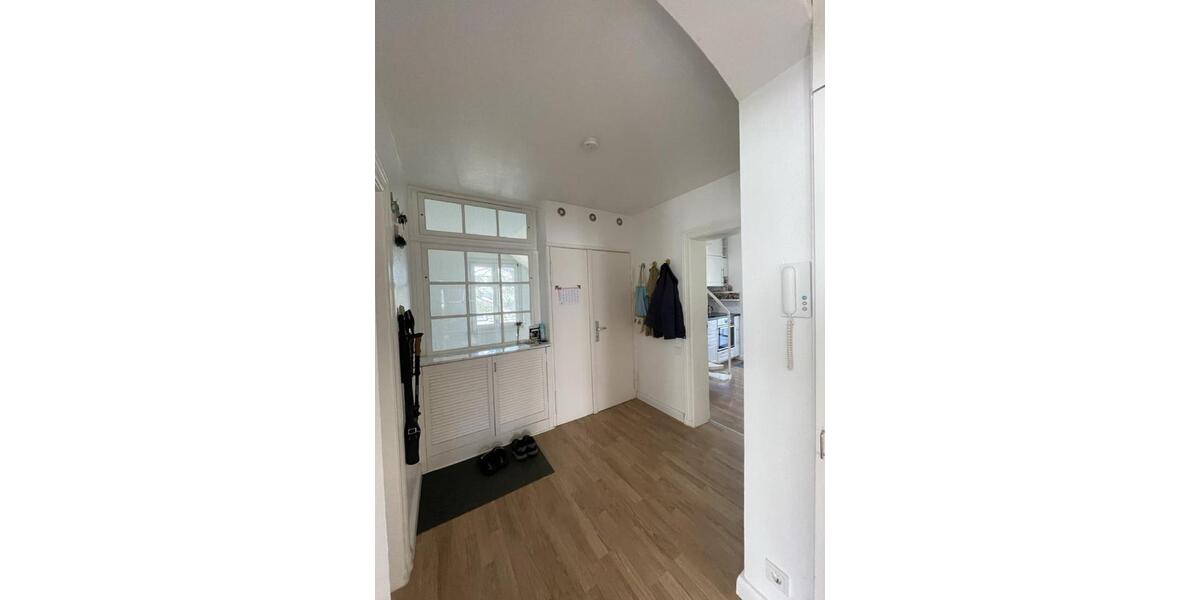 Dachgeschoßwohnung Berlin Steglitz-Zehlendorf - 3 Zimmer, 79 m&sup2;, 1.260&euro; | Angebot:25854994