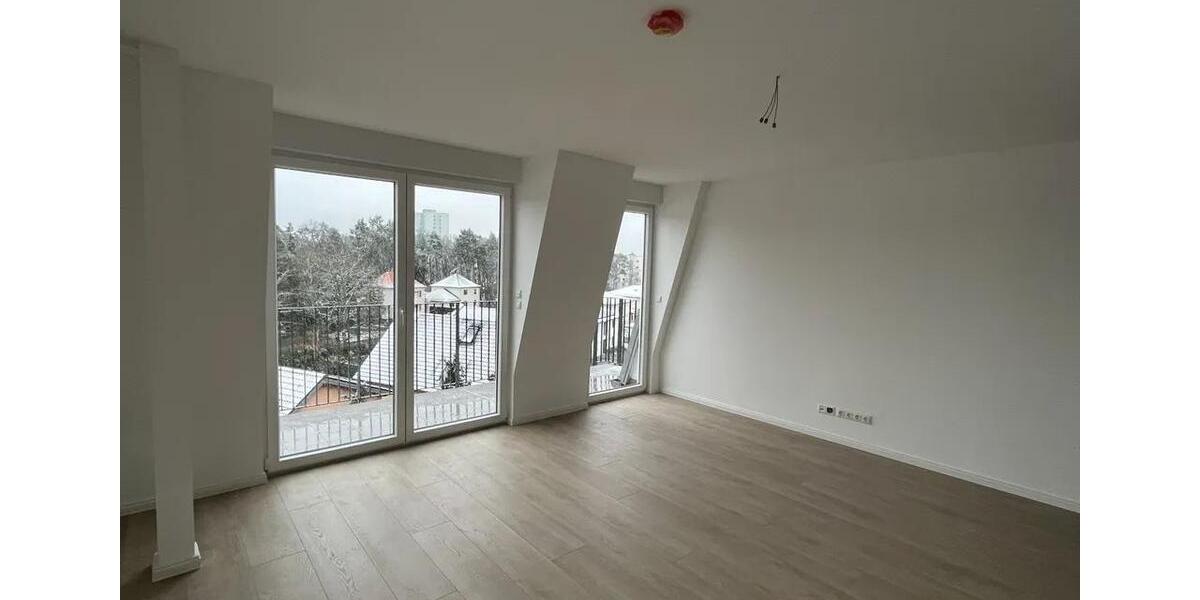 Etagenwohnung Potsdam Drewitz - 3 Zimmer, 98 m&sup2;, 1.512&euro; | Angebot:23602746
