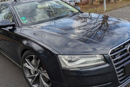 Audi A8 134.000 km 19.900 &euro; Berlin 12277