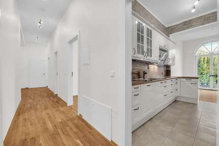 Wohnung zum Kaufen in Berlin 1.099.000 € 224 m² 5 zimmer