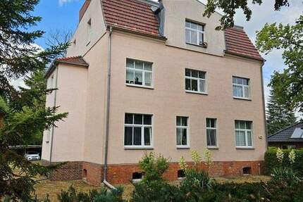 Haus Zeuthen - 1 Zimmer, 309 m&sup2;, 890.000&euro; | Angebot:25710021