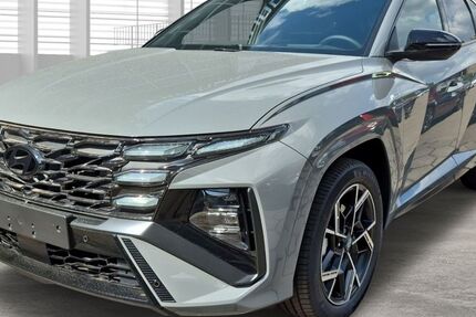 Hyundai TUCSON 2.900 km 43.980 &euro; Berlin 12351