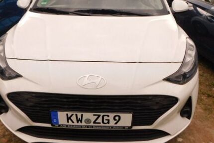 Hyundai i10 1.500 km 15.890 &euro; Königs Wusterhausen OT Zeesen 15711