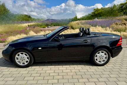 Mercedes-Benz SLK 200 268.700 km 3.990 € Berlin 12103