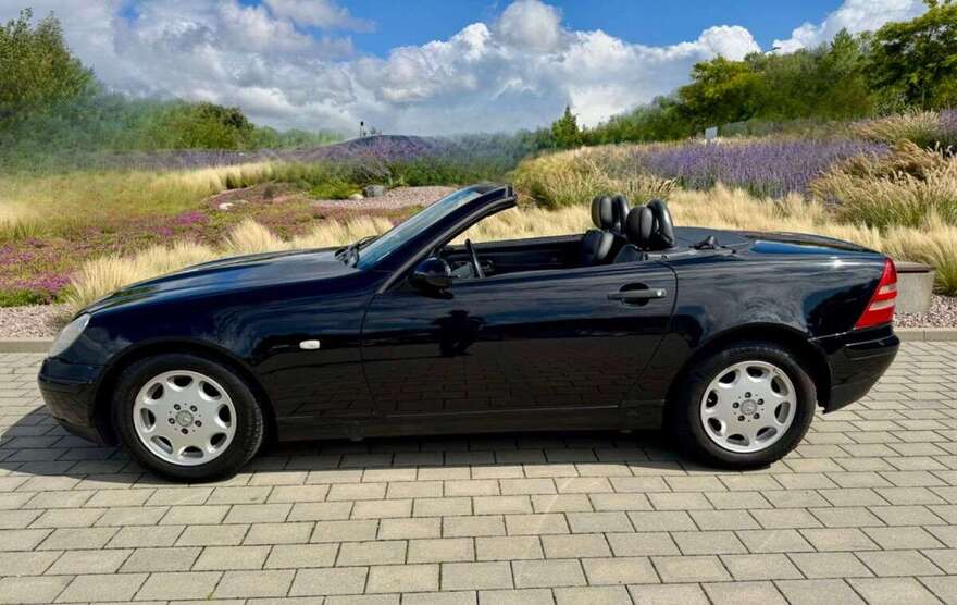 Mercedes-Benz SLK 200 268.700 km 3.990 € Berlin 12103