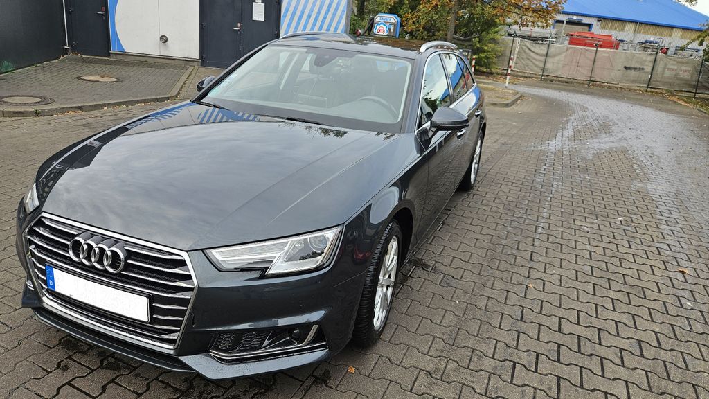Audi A4 98.000 km 19.200 &euro; Berlin 13409
