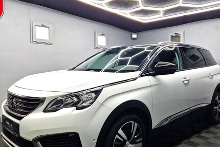 Peugeot 5008 74.800 km 19.780 &euro; Berlin 12305