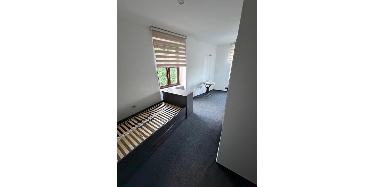 Etagenwohnung Hennigsdorf - 1 Zimmer, 20 m&sup2;, 800&euro; | Angebot:25137304