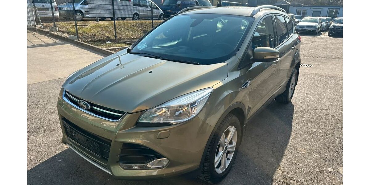 Ford Kuga 114.700 km 9.900 &euro; Berlin 12347