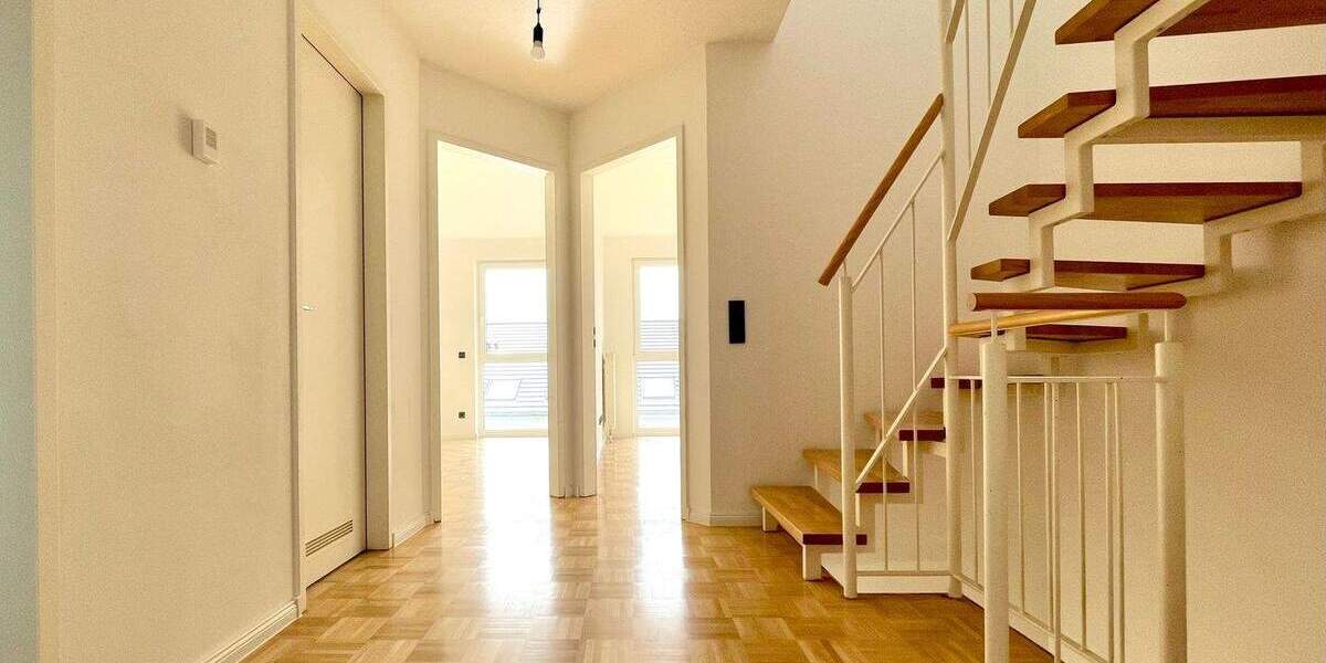 Reihenmittelhaus Berlin Kaulsdorf - 6 Zimmer, 150 m&sup2;, 498.000&euro; | Angebot:25770657