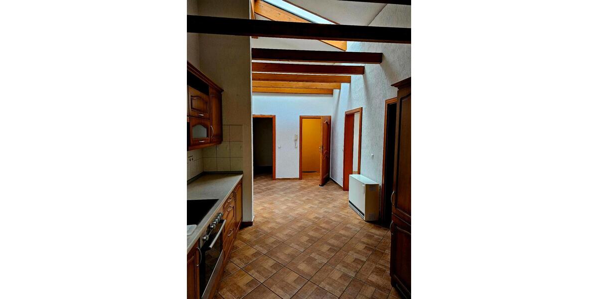 Dachgeschoßwohnung Bernau bei Berlin - 3 Zimmer, 100 m&sup2;, 1.200&euro; | Angebot:25510264