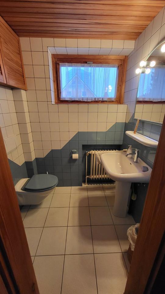 5-Raum KREATIVHAUS EBK Sauna großer Keller Lager & schöner Garten