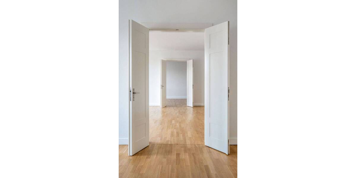 Etagenwohnung Berlin Kreuzberg - 5 Zimmer, 251 m&sup2;, 4.200&euro; | Angebot:26392789