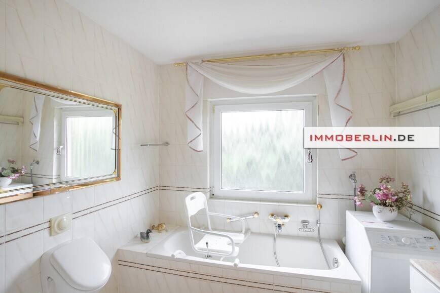 Einfamilienhaus Berlin Altglienicke - 1 Zimmer, 203 m&sup2;, 749.000&euro; | Angebot:26540171