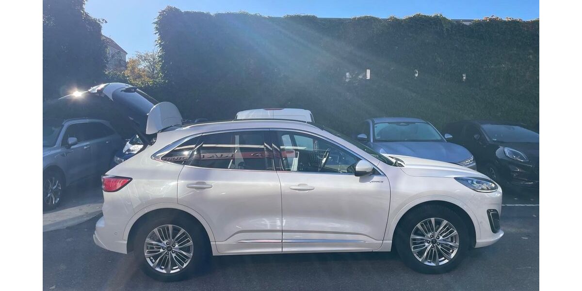 Ford Kuga 74.250 km 22.000 &euro; Berlin 13507