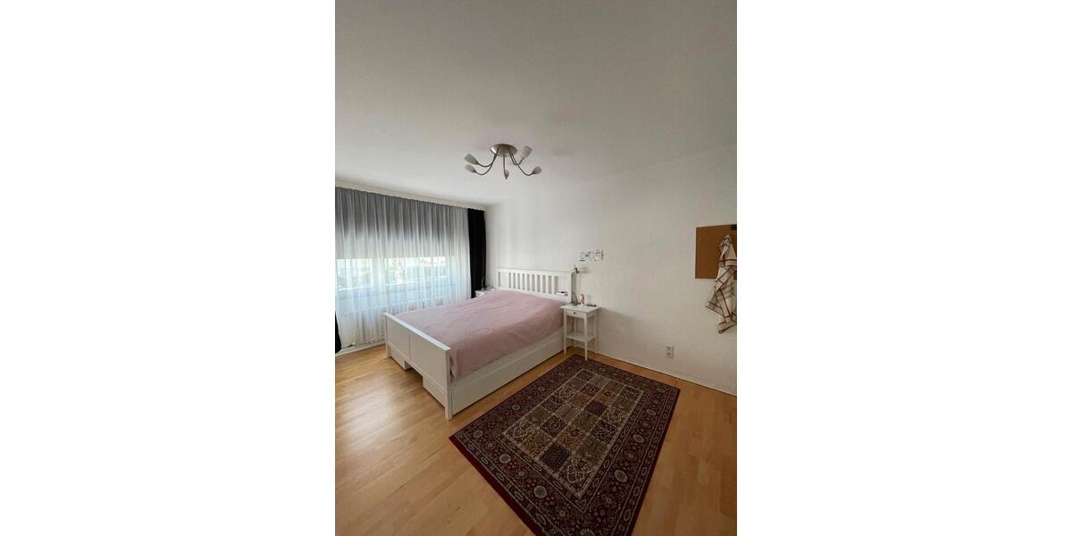 Etagenwohnung Berlin Neukölln - 4 Zimmer, 84 m&sup2;, 380.000&euro; | Angebot:26014482