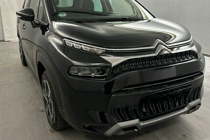Citroen C3 Aircross 27.324 km 15.900 &euro; Berlin 12359