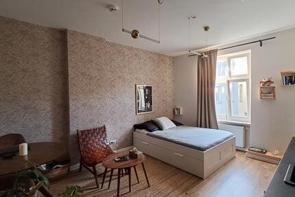 Wohnung Berlin Neukölln - 1 Zimmer, 32 m&sup2;, 1.050&euro; | Angebot:26655902