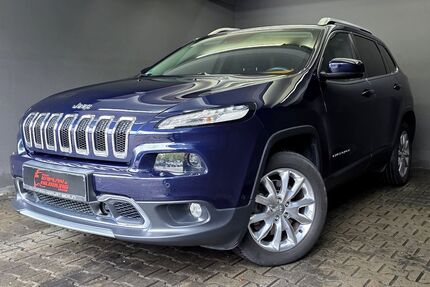 Jeep Cherokee 130.000 km 15.990 € Berlin 12279