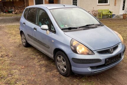 Honda Jazz 135.285 km 1.200 &euro; Hohen Neuendorf 16562